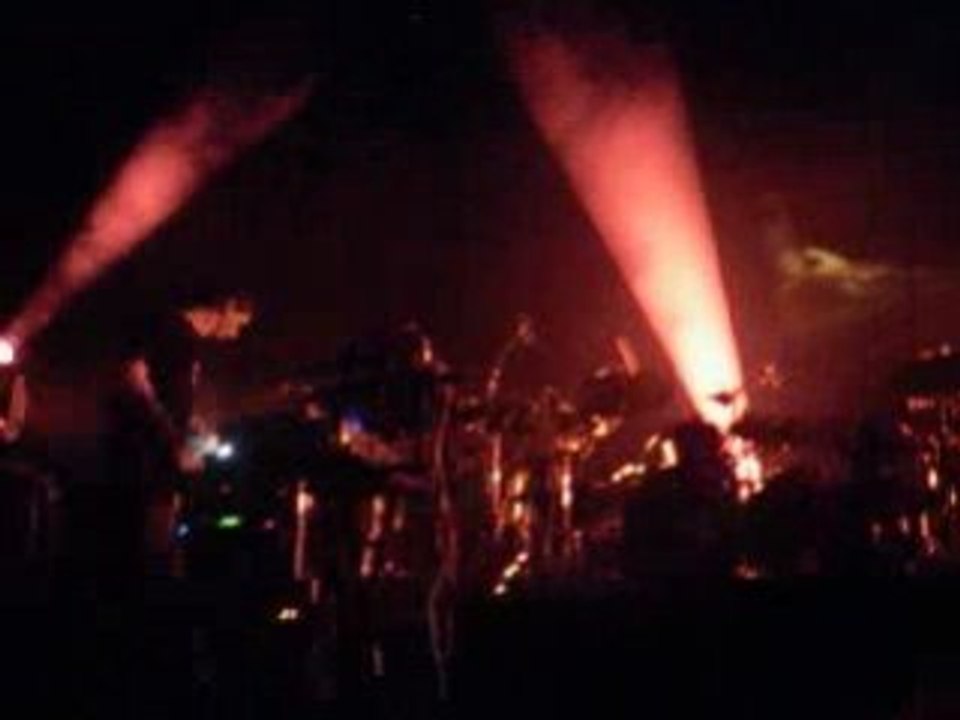 ez3kiel surement at lille live 2008 w