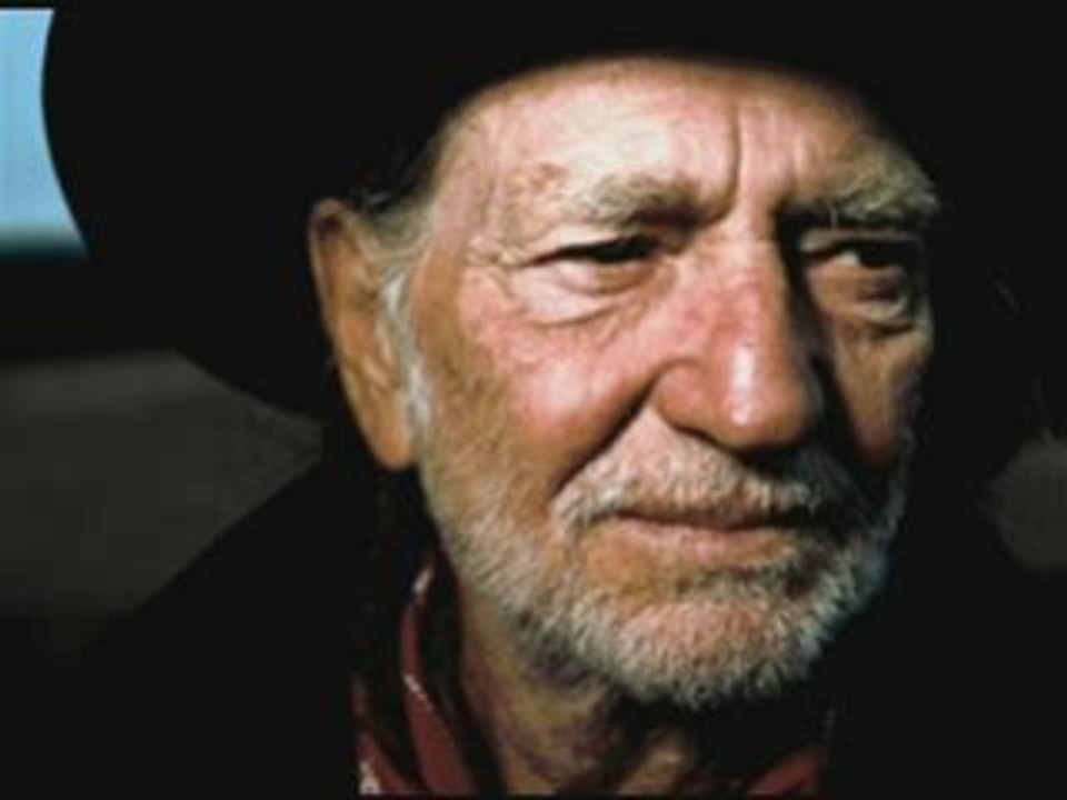 Willie Nelson talks about Bush War Crimes and Impeachment 2/