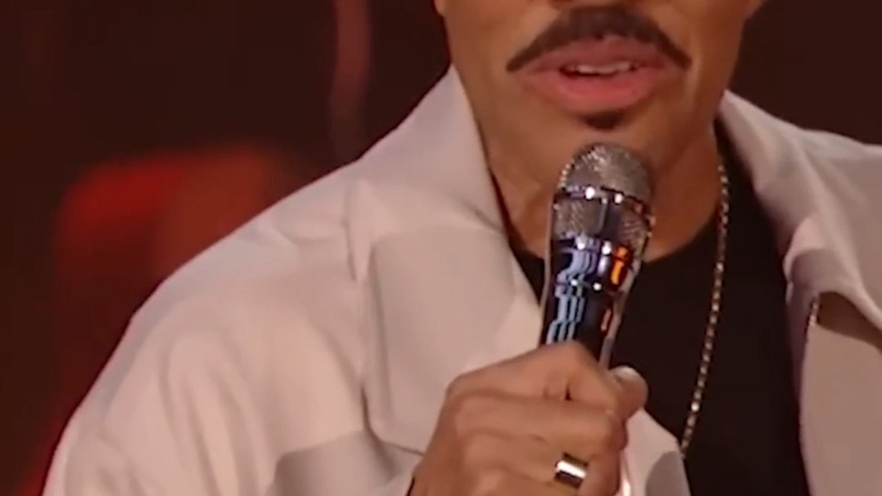 Lionel Richie Hospitalized in ICU After Another Tour Health Scare