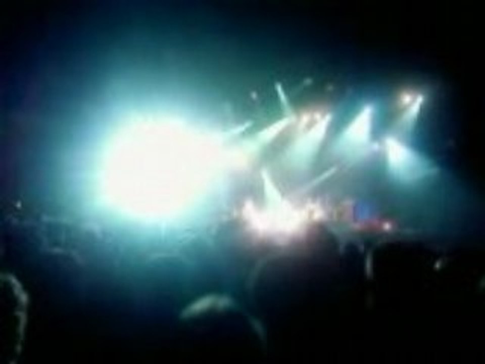 The Raconteurs-Steady As She Goes Garden Nef Party