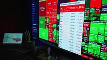 What crypto exchange has zero fees?