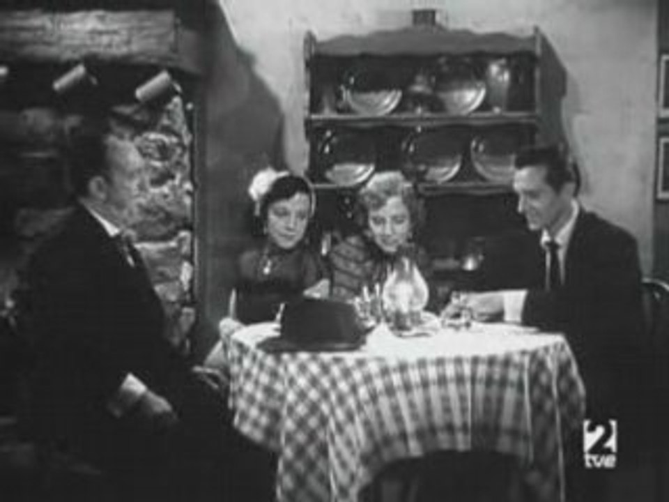 Mundo Viejuno - Las Gemelas Hillvalley