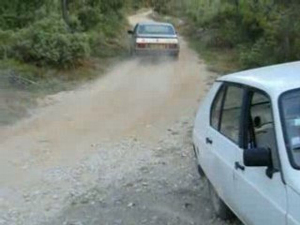 Alex à la rache dans les chemins, MDR