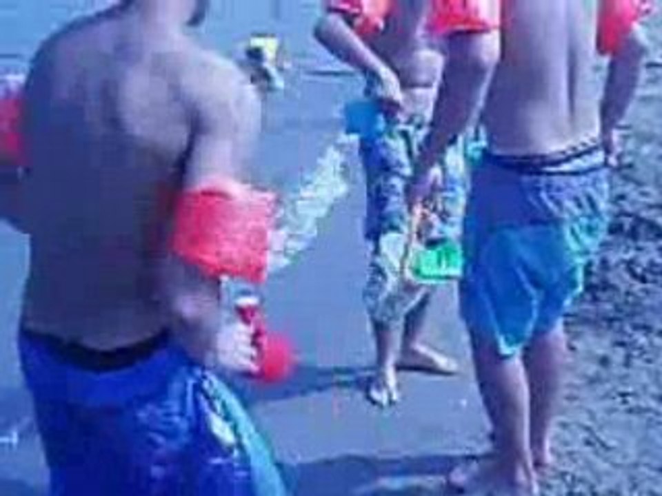 Les fifrousses a la plage