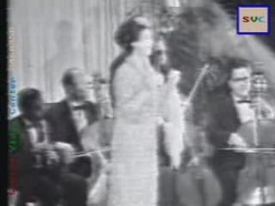 Oum Kalthoum  (part 11 fin)ام كلثوم - بعيد عنك