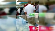 Milletvekili Veli Ağbaba pazarda fenalaşarak hastaneye kaldırıldı