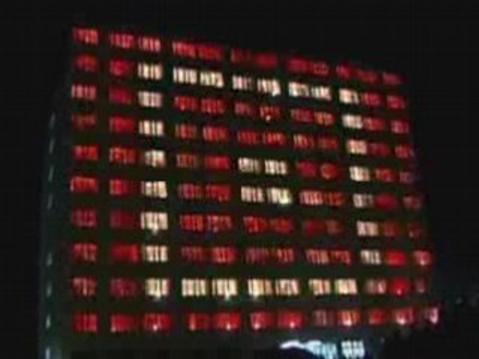 K2000 sur un mur d'immeuble