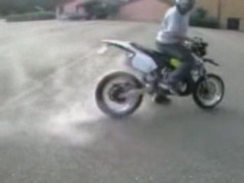 petit amusement en honda crm 125