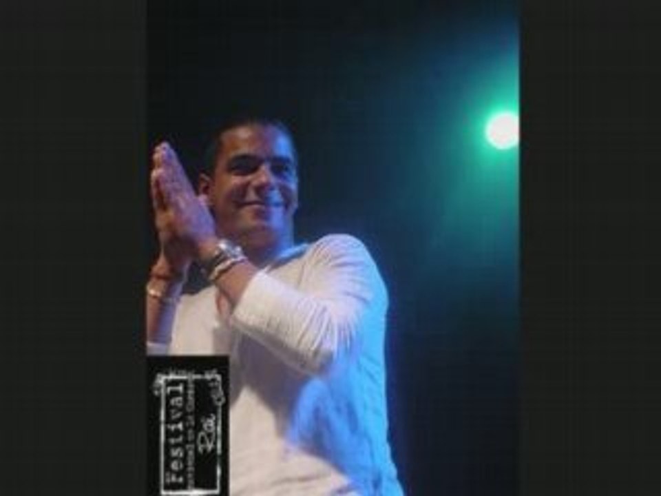 HOUARI DAUPHIN NEKHAMEM FIK