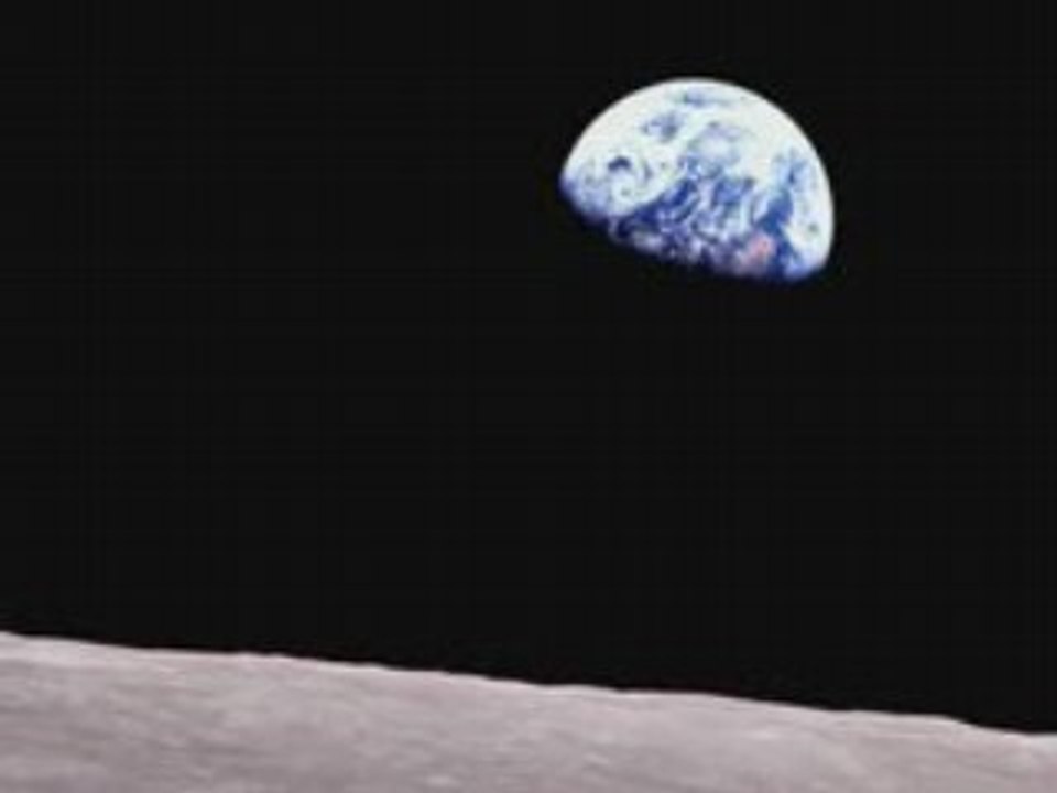 Moon-walker Dr Edgar Mitchell Claims Alien Contact Cover-up