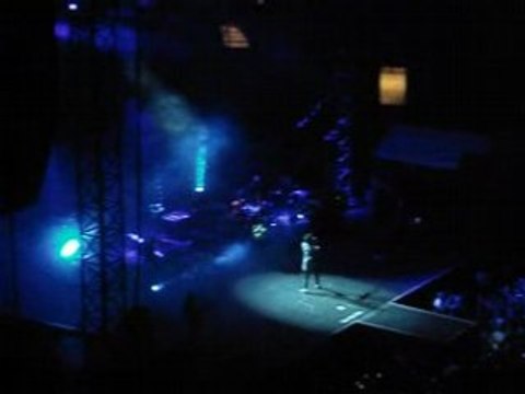 Mika Arènes de Nîmes - début concert Relax