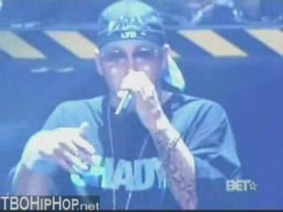 Eminem BET Music Awards on 2006 after Proof's death