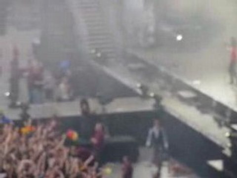 [ Extrait ] Tokio Hotel 1000 meere le 21.06.08 au PDP
