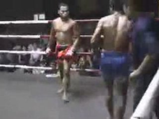 Ratanasak-muay-thai-fight-championship-june-5-2008-phuket-th