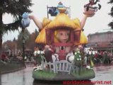Disneyland Paris Parade - part 1