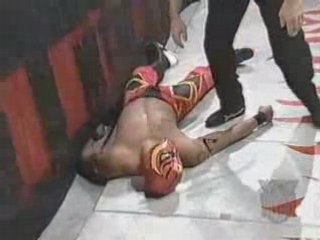 Nitro '97 - Syxx vs. Rey Mysterio