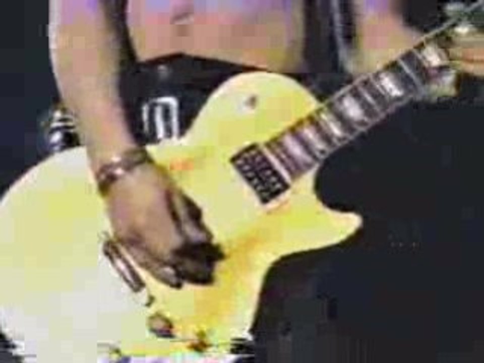 Godfather theme (Slash Solo live in somewhere)