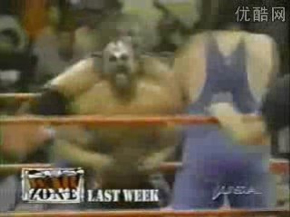 Raw 10-20-97 (13)