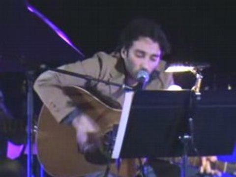 SAEZ Paris(Bouffes du Nord) -25 June 08 13.Les bars du port