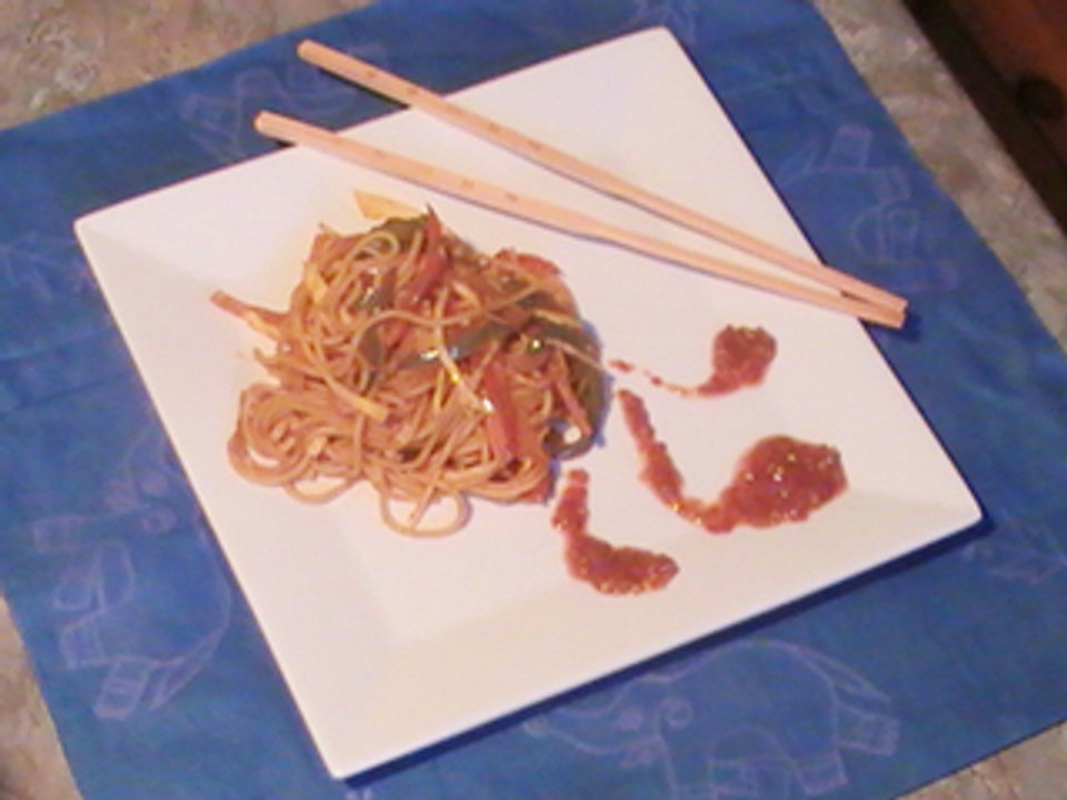 Chow mein pates chinoses