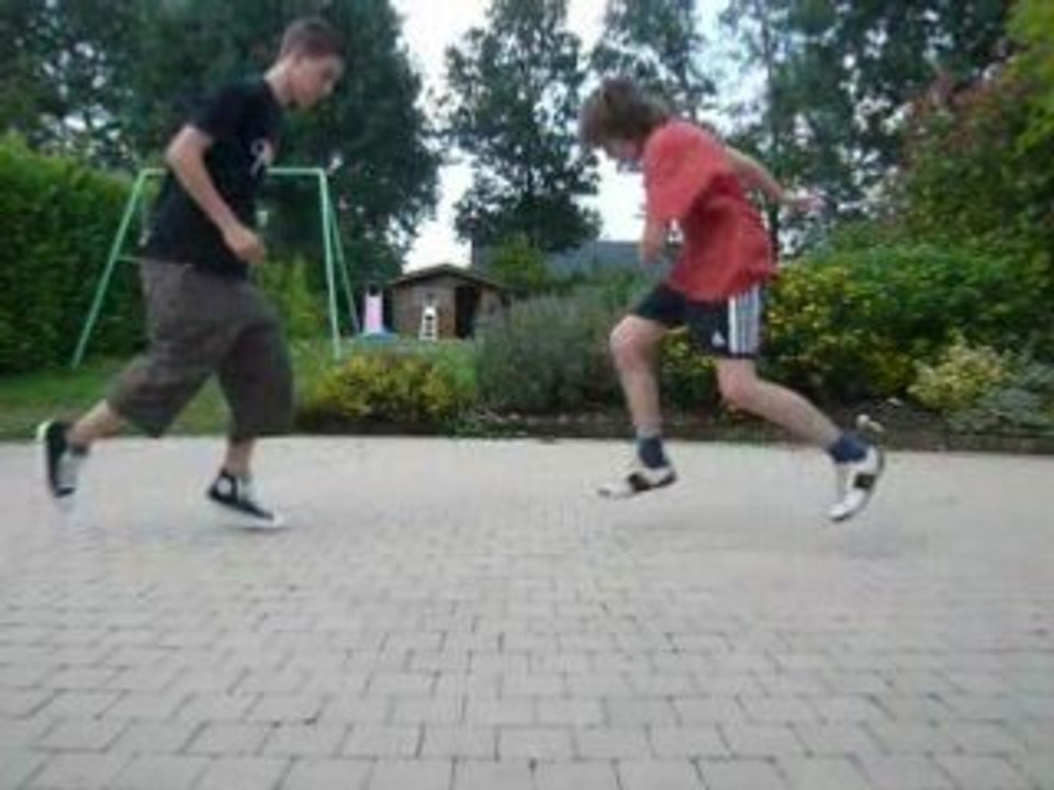 Deo & Alex debut jump