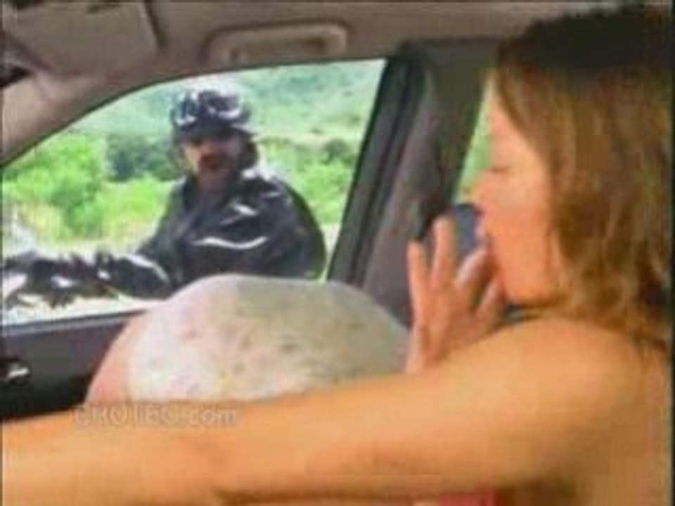 sexy girls and the biker ^^ lol