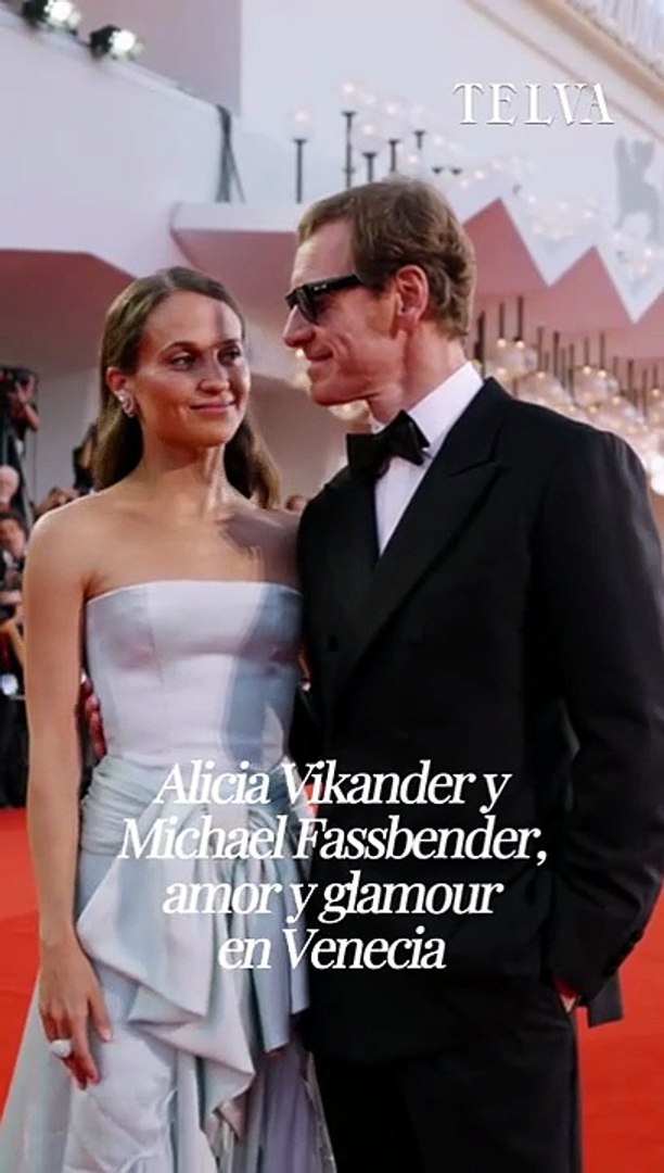 Cada vez que pisan la alfombra roja ascienden un escal�n en la lista de parejas con m�s complicidad y estilo del cine: Alicia Vikander y Michael Fassbender en el Festival de Venecia 2026 son la viva imagen de la ELEGANCIA, con may�sculas.�La actriz con un vestido al m�s puro estilo Cenicienta firmado por Louis Vuitton ha presentado su nueva pel�cula &lsquo;The echo chamber&rsquo;, junto a Susan Sarandon, y su marido la ha acompa�ado al estreno regal�ndonos este momentazo entre los dos.
