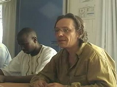 Réunion des collectifs de sans papiers 26 /07/08.avi