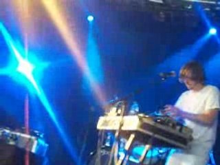 Subtle - Live @ Dour 08 (2)