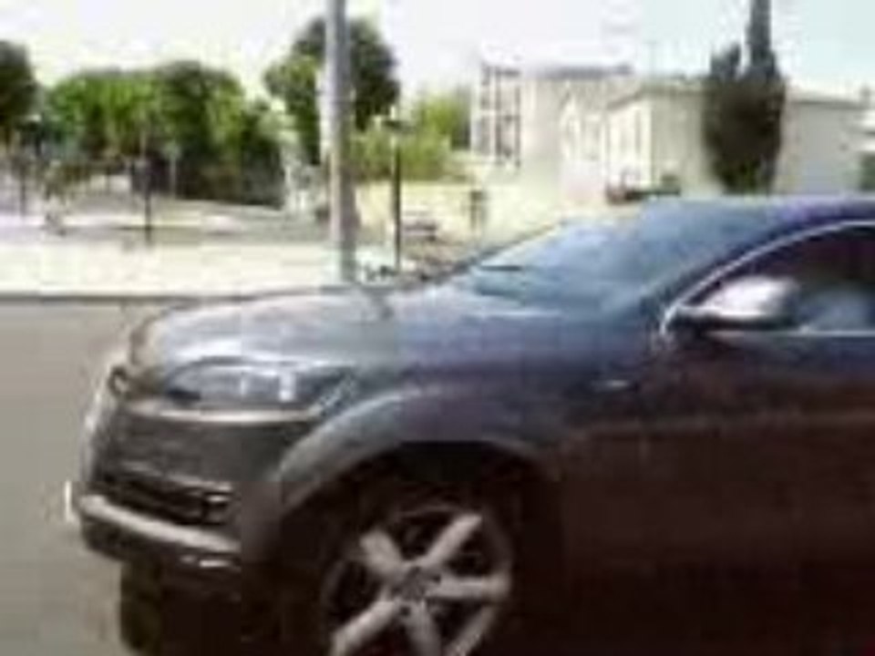 Audi q7 vs aston martin db9