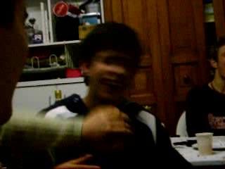 Chesné ki se pren des clakes