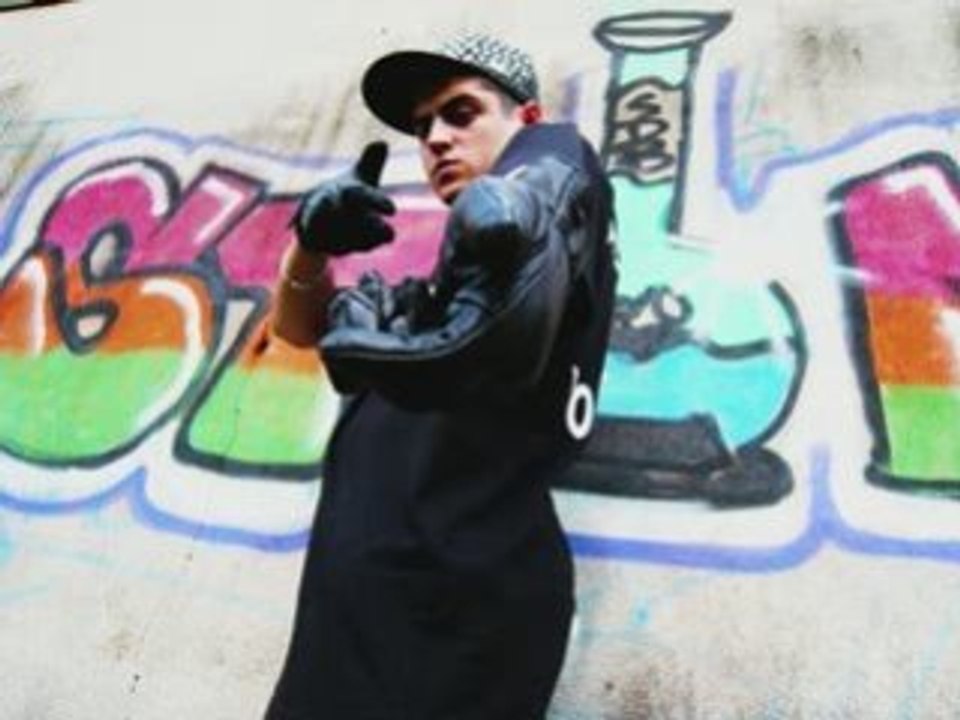 TURKCE RAP : AZED IZED aka YOZGATLI MC - ZEMIN ETÜDÜ