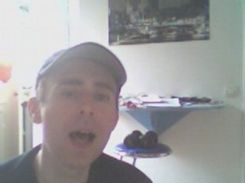 Wiwi égratigne On a trop fait l'amour ensemble