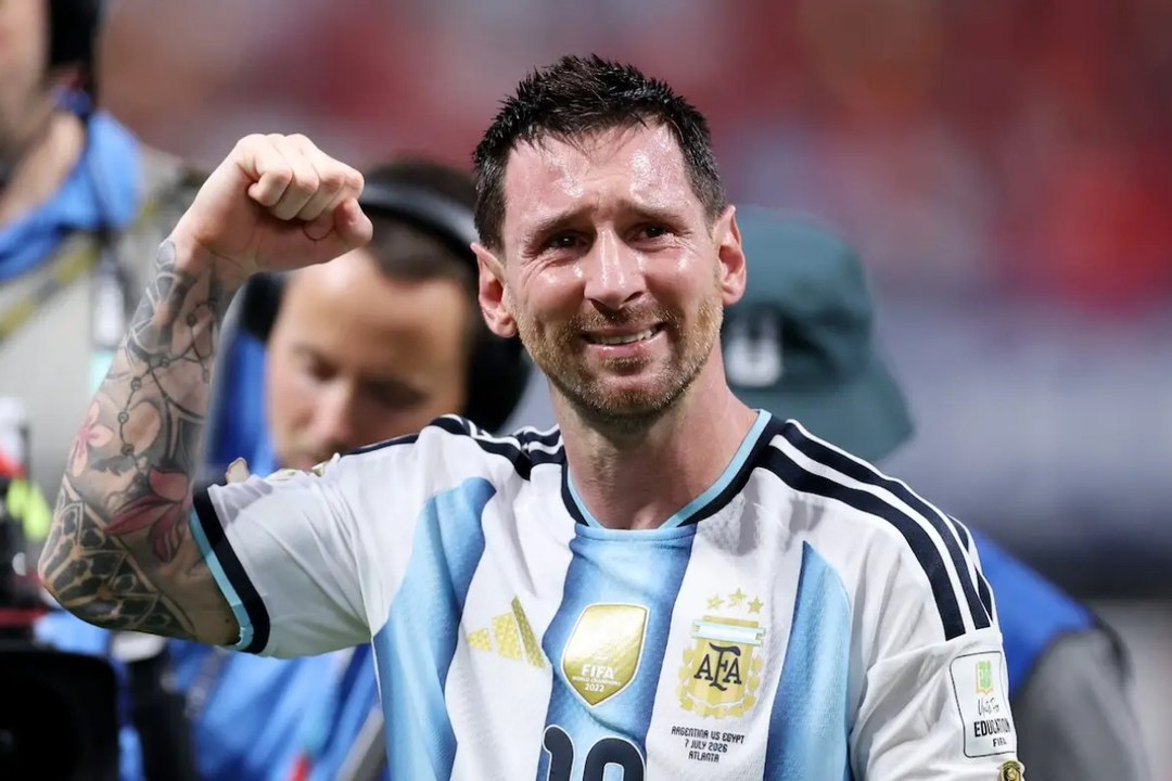 Actor de Hollywood se pronuncia sobre el retiro de Messi de la Selección Argentina