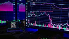 Which online broker is considered the best ?