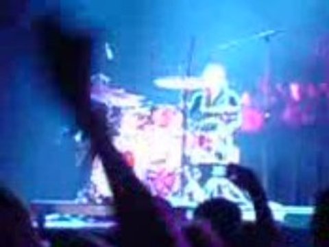 jonas brothers and avril lavigne tour 23