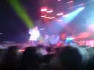 jonas brothers and avril lavigne tour 25