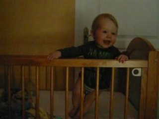 Nathanaël se met debout !!!