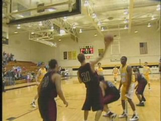 Basket NCAA - Jordan Snipes - Canasta desde 27,43 metros