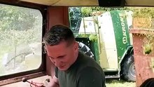 Pas de cabine fermé sur ce tracteur !
