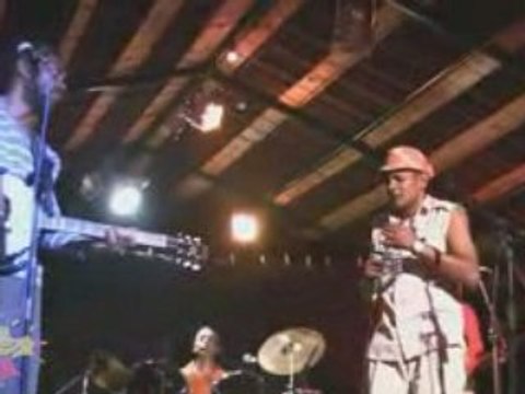 JAGDISH-Manze-Occitanes-Guinguette08