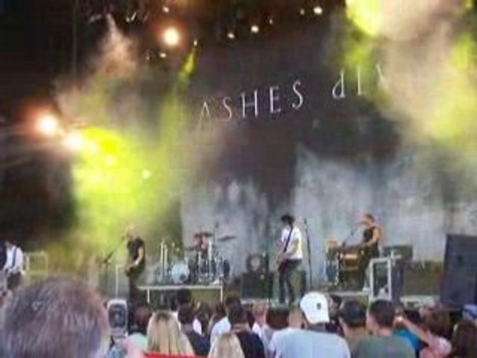 Ashes Divide - The Stone