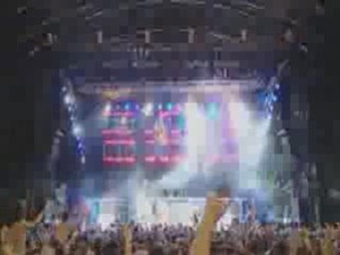 Rammstein - Amerika Live from Volkerball