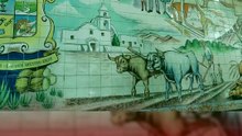Tomás Gutiérrez presume mural que plasma la historia de Ramos Arizpe