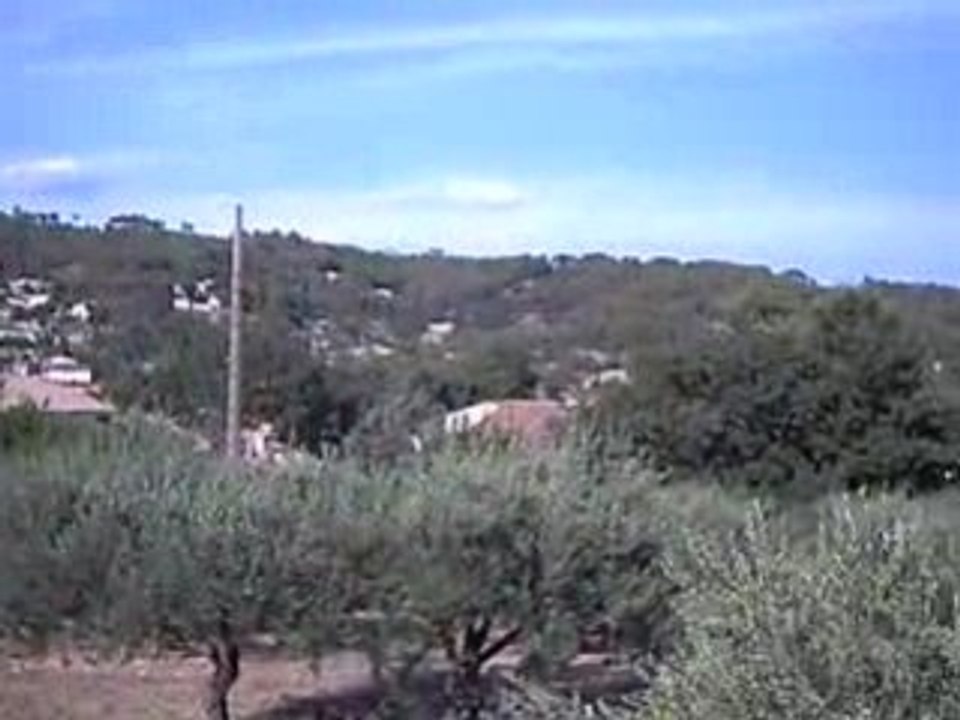 CLIP0042