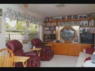 VeniceIsland, Fl Real Estate, Close to beach 3br/2bath ranch