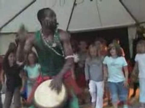 Moudoumango juillet 2008 à Candé sur Beuvron.mpg.ff