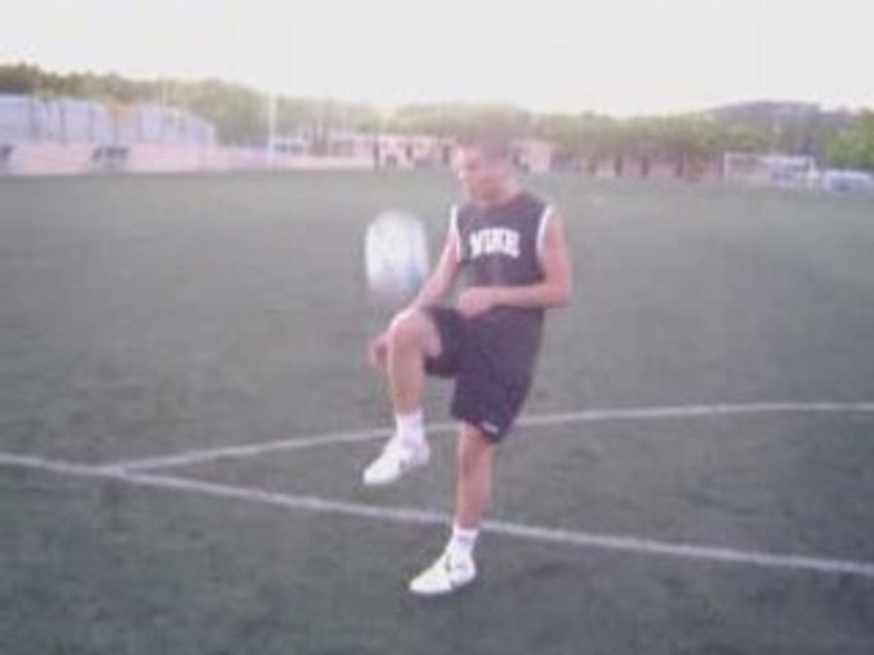 Freestyle football