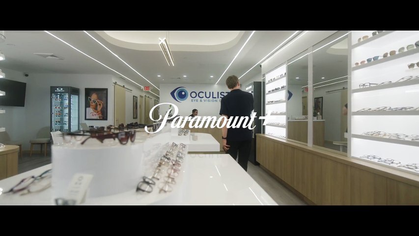 Dexter a des lunettes dans le premier teaser de Resurrection, saison 2 (vo)