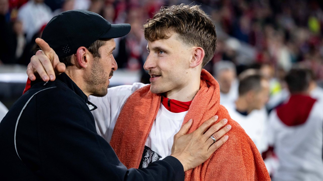 "verhält sich wie ein zukünftiger trainer": schuster schwärmt von eggestein